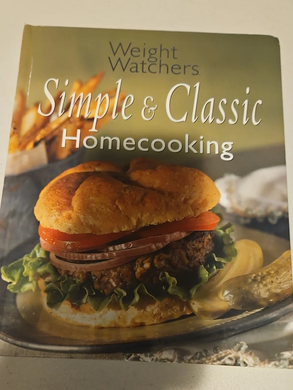 Weight Watchers Simple & Classic Homecooking Cookbook - Green and Brown Cover